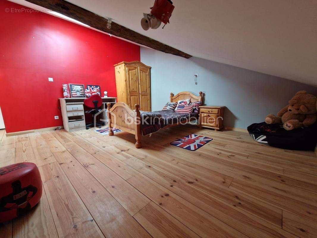 Maison à LE CHEYLARD