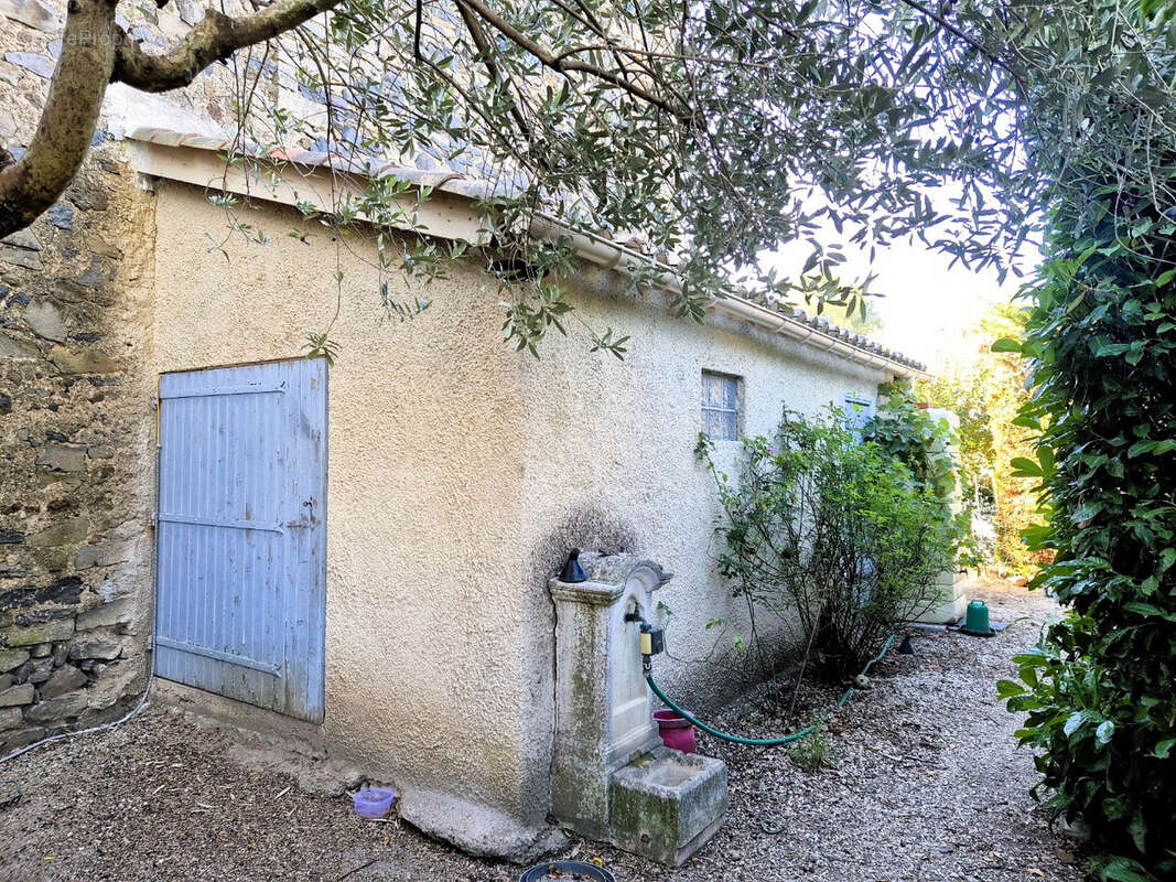 Maison à LEZIGNAN-LA-CEBE
