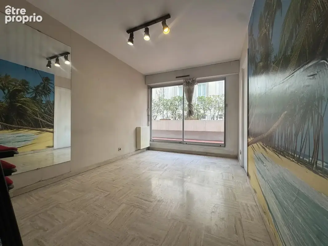 Haute ville à deux pas de l'opéra. 5 pièces 91m2. Grands extérieurs - photo 6