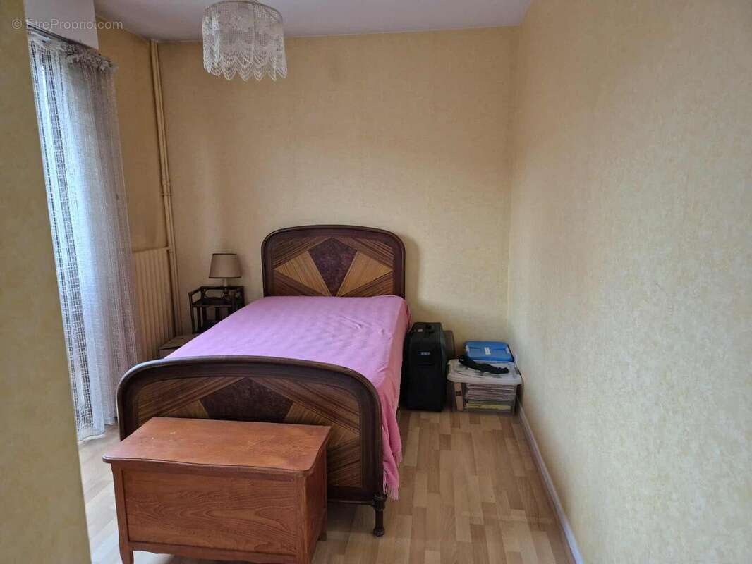   - Appartement à DRAGUIGNAN