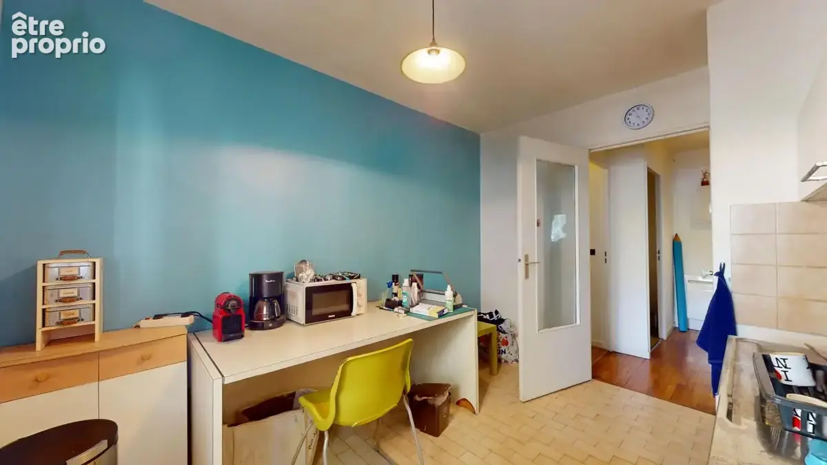  Lyon 3ᵉ – Limite Lyon 6ᵉ  Spacieux T3 de 72 m² avec parking, cave, ascenseur et jardin commun - photo 8