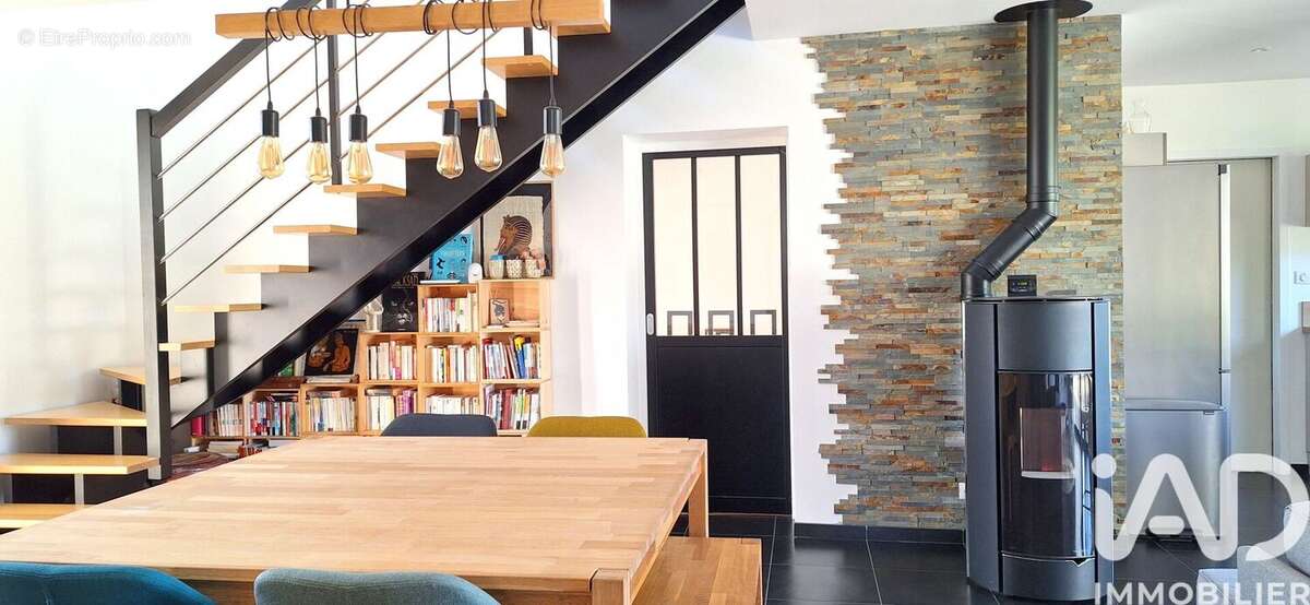 Photo 3 - Maison à POIROUX