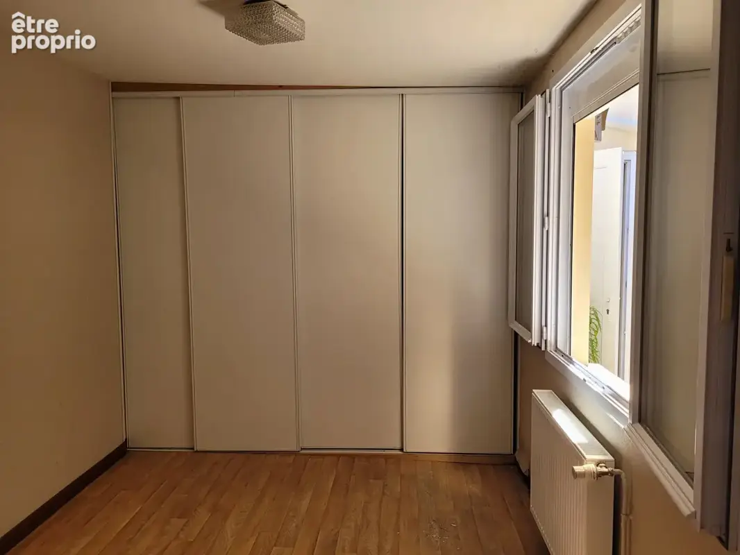 ROCHEFORT secteur chante alouette - maison double accès de 105 m²  de type 4 - jardin de 622 m² - photo 8