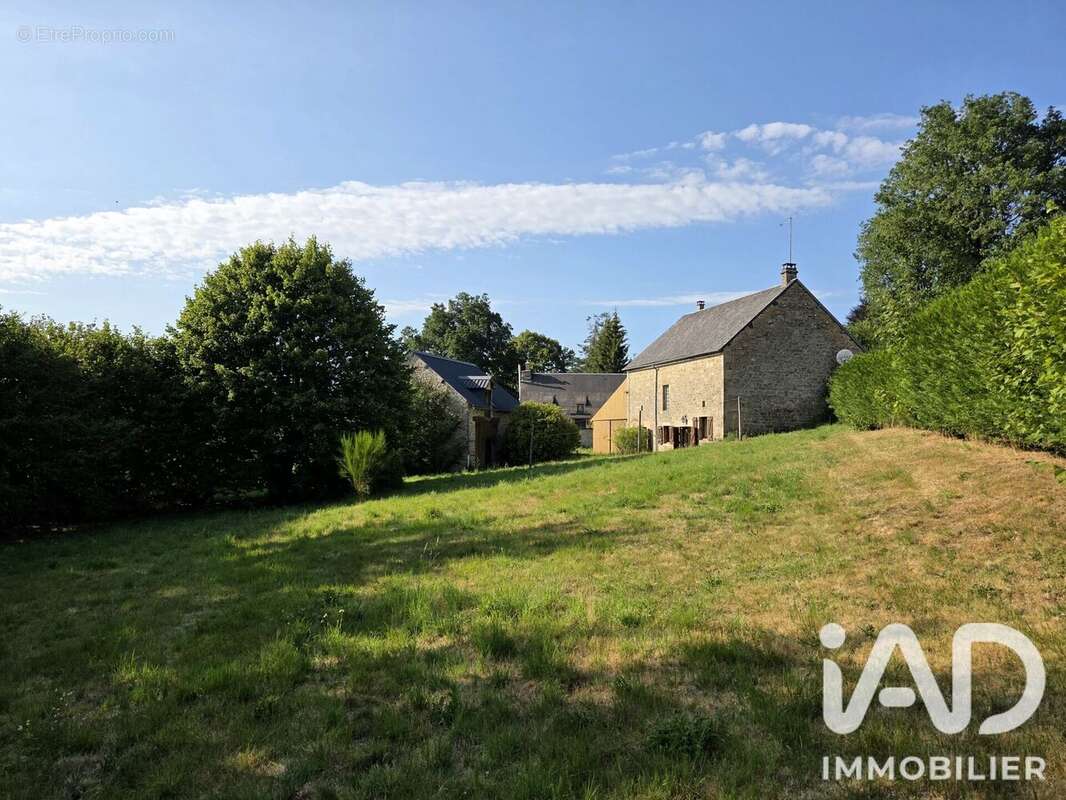Maison 70 m² à Peyrelevade  - photo 2