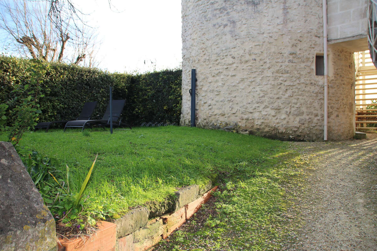 Appartement à MESCHERS-SUR-GIRONDE