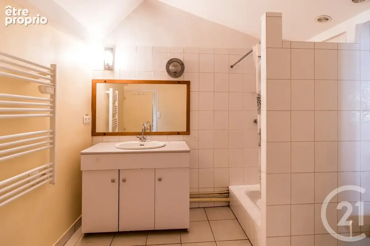 Maison 5 pièces 155 m² à vendre à Trevoux (01600) - photo 9