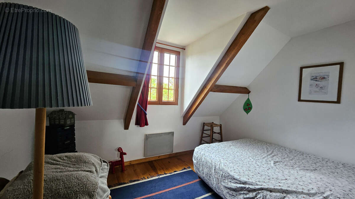 Maison à LACHAPELLE-AUX-POTS