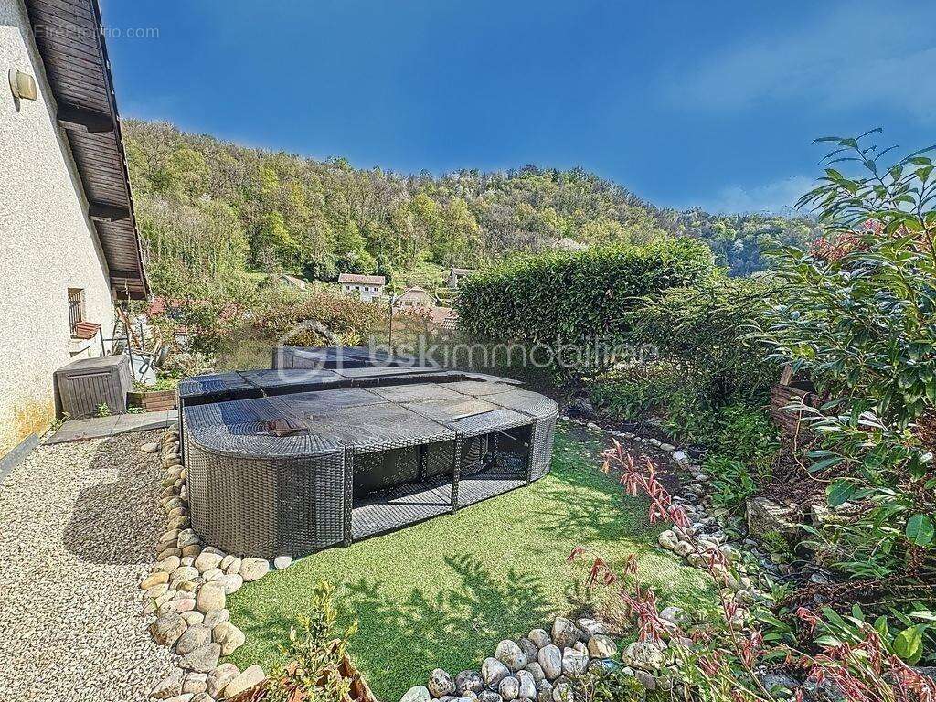 Maison à SAINT-MARTIN-D'URIAGE