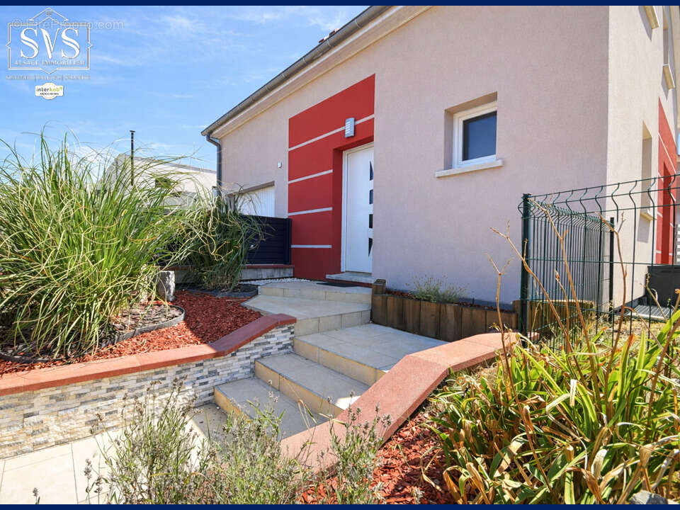 Maison individuelle (2018) - 5 pièces dont 3 chambres - 77,01 m2   Jardin & terrasse   Sous-sol complet   Gara - photo 5