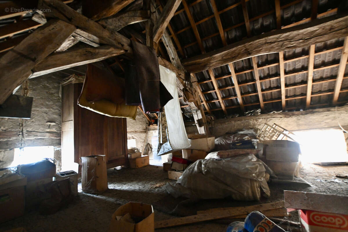 Maison à L'ISLE-SUR-SEREIN