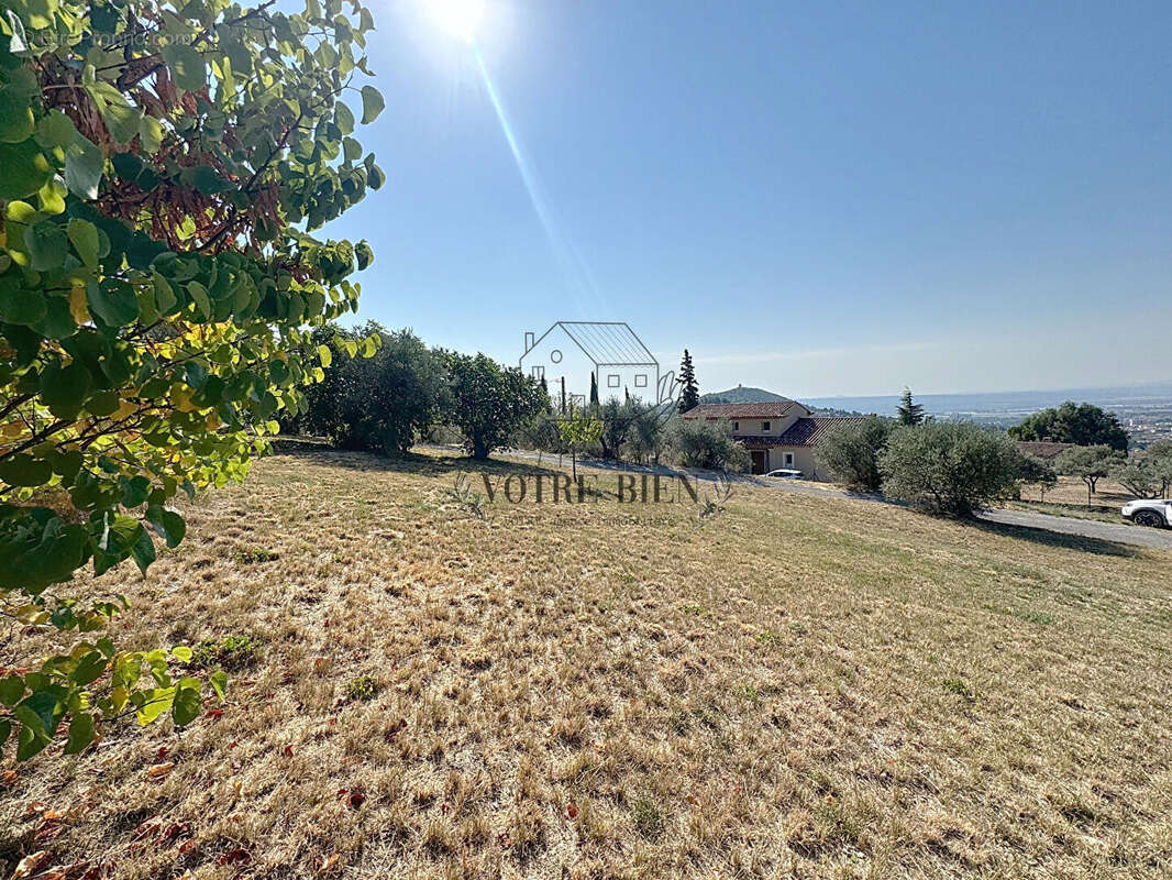 Terrain à MANOSQUE