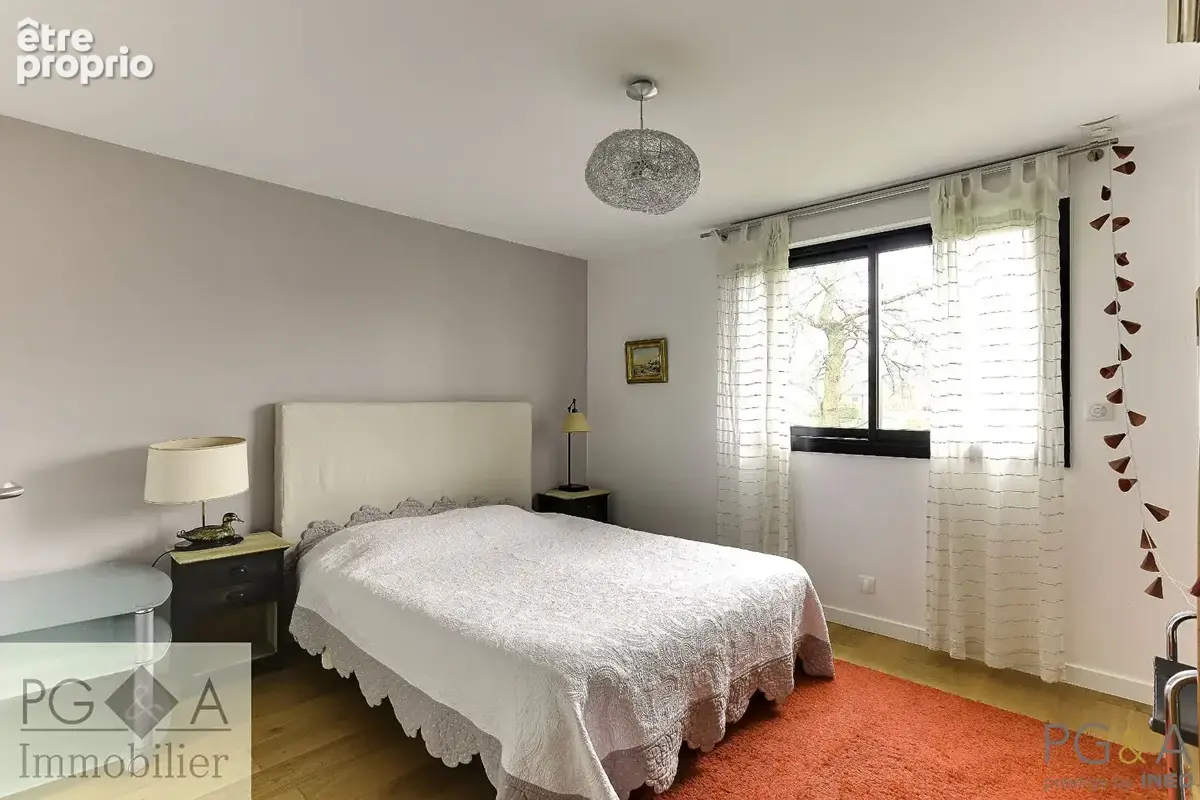 PACE - Maison contemporaine BBC de 250m² - photo 6