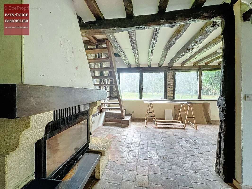 Maison à NEUVILLE-SUR-TOUQUES