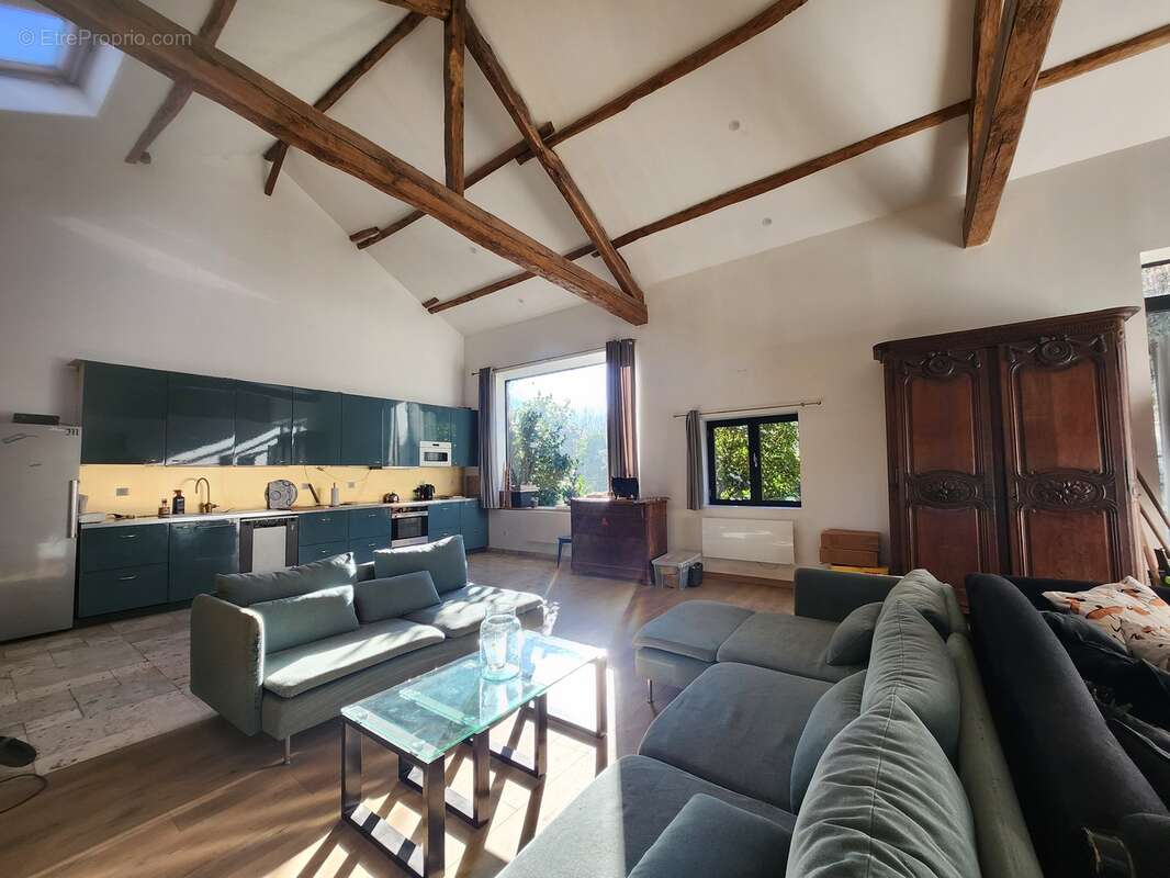 Maison à SAINT-BONNET-BRIANCE