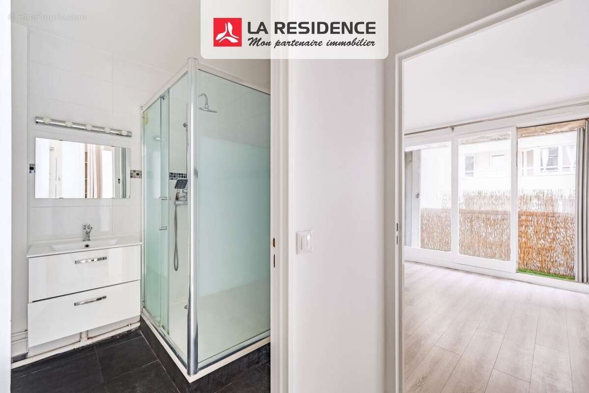 Appartement à PARIS-19E