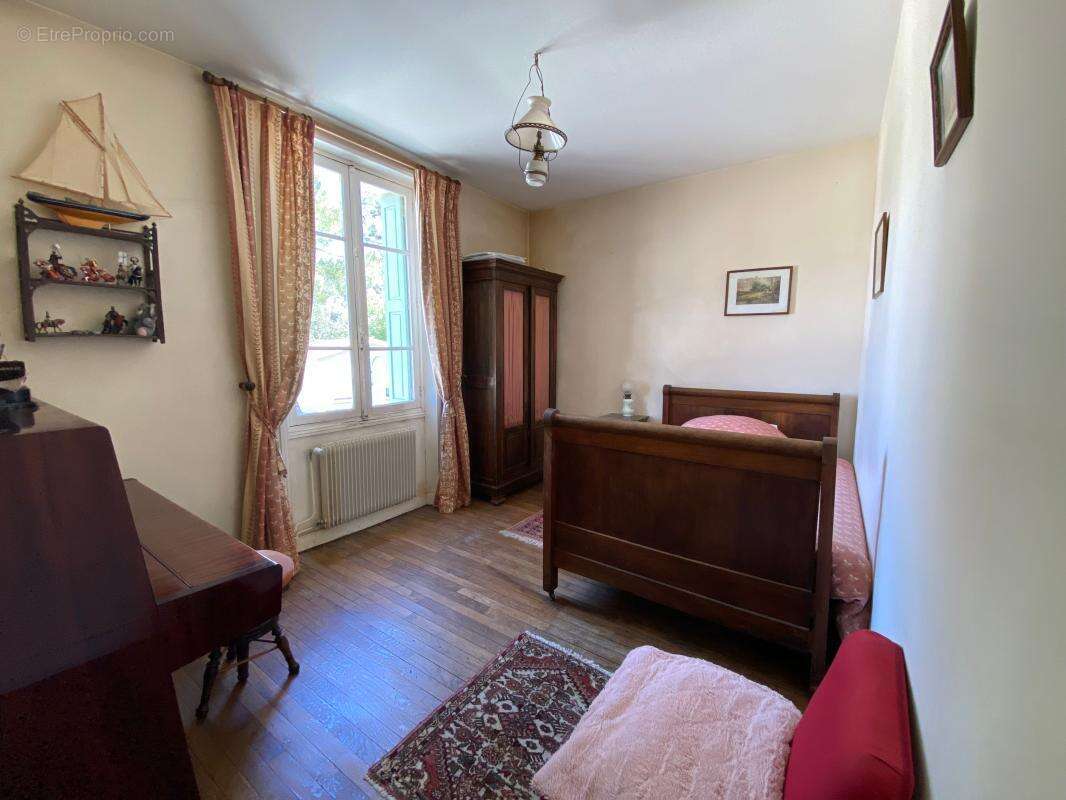 Maison à LES MATHES