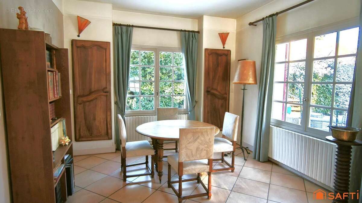 Photo 4 - Maison à L'ETANG-LA-VILLE