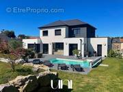 Maison à DOUVRES-LA-DELIVRANDE