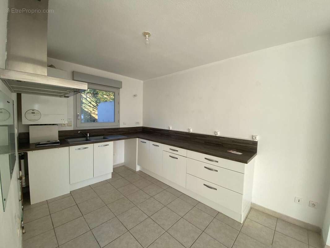 Photo 9 - Appartement à JASSANS-RIOTTIER