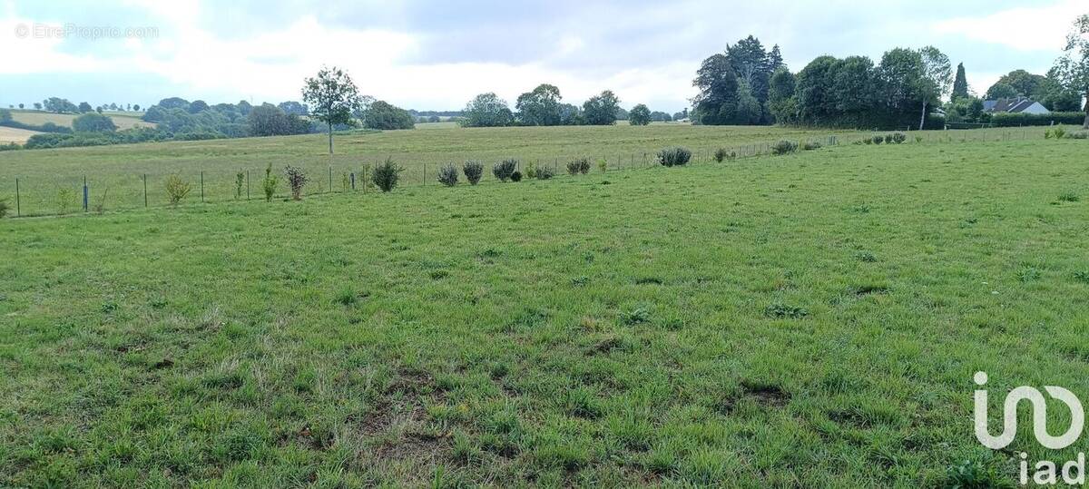 Photo 1 - Terrain à SAINT-CIRGUES-DE-MALBERT