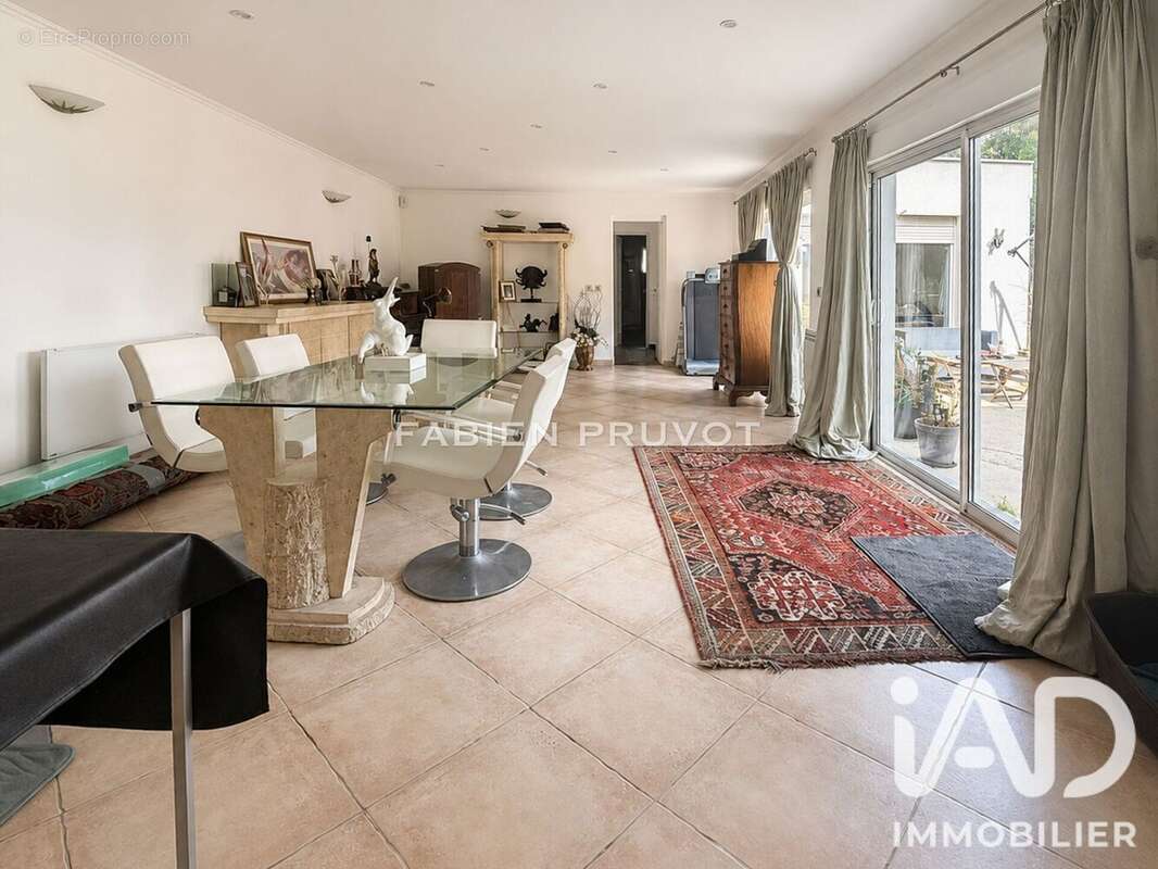 Maison 211 m² à Herblay  - photo 7