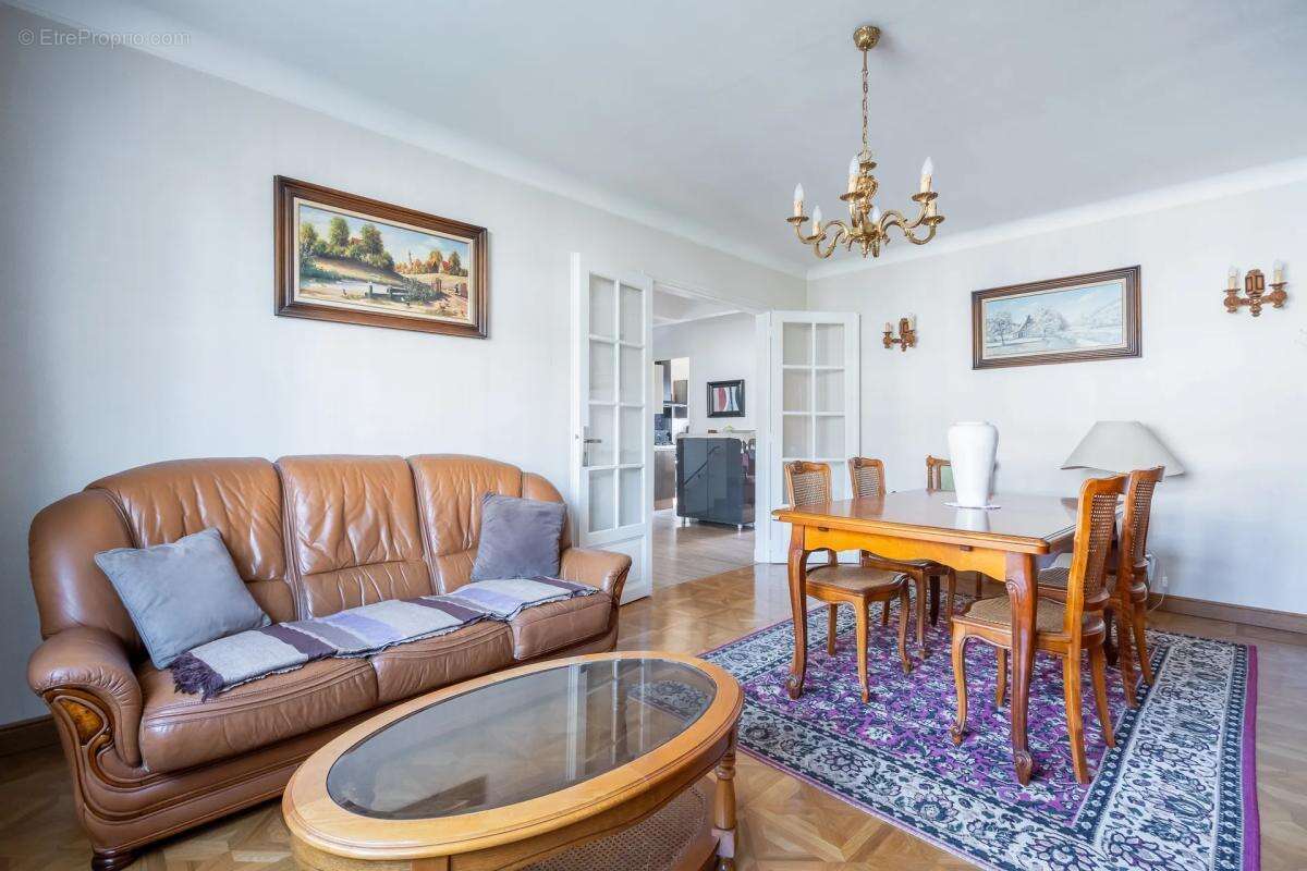 Maison à VILLEMOMBLE