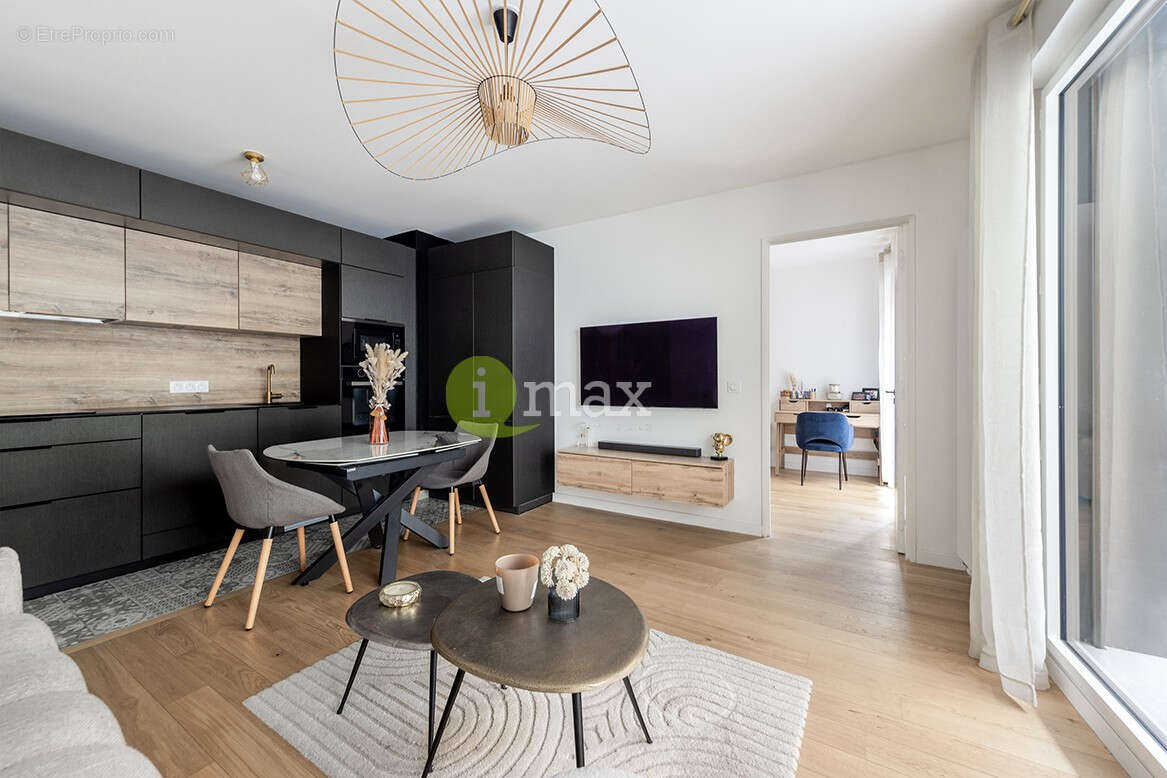 Appartement à CLICHY