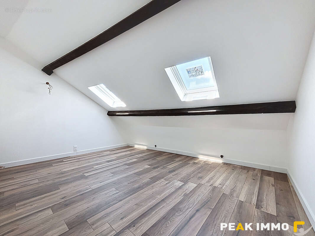 Appartement à AIX-LES-BAINS