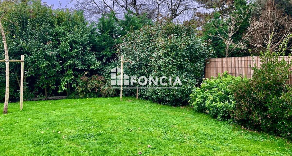 Maison à SAINT-SEBASTIEN-SUR-LOIRE