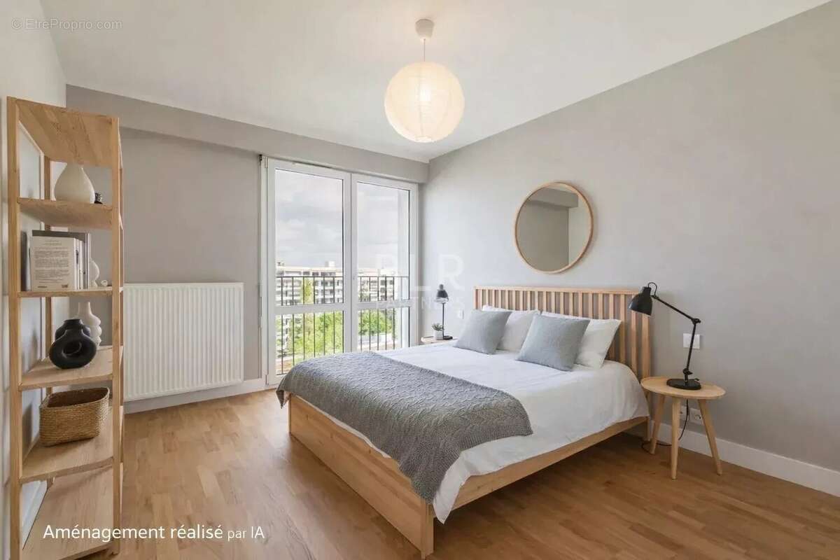 Appartement à COURBEVOIE