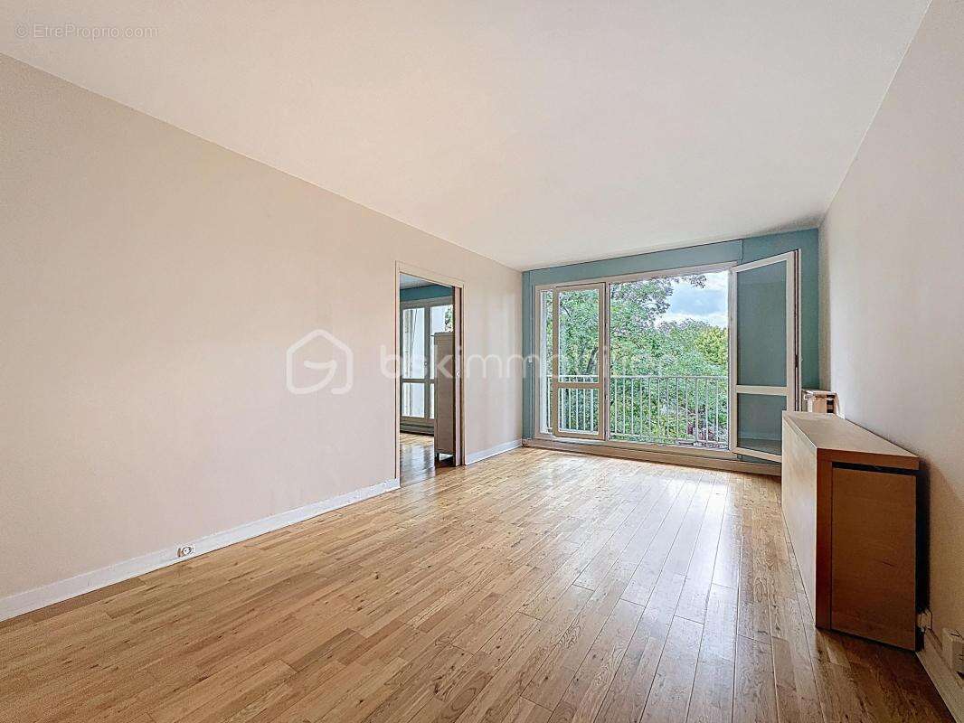 Appartement à RUEIL-MALMAISON