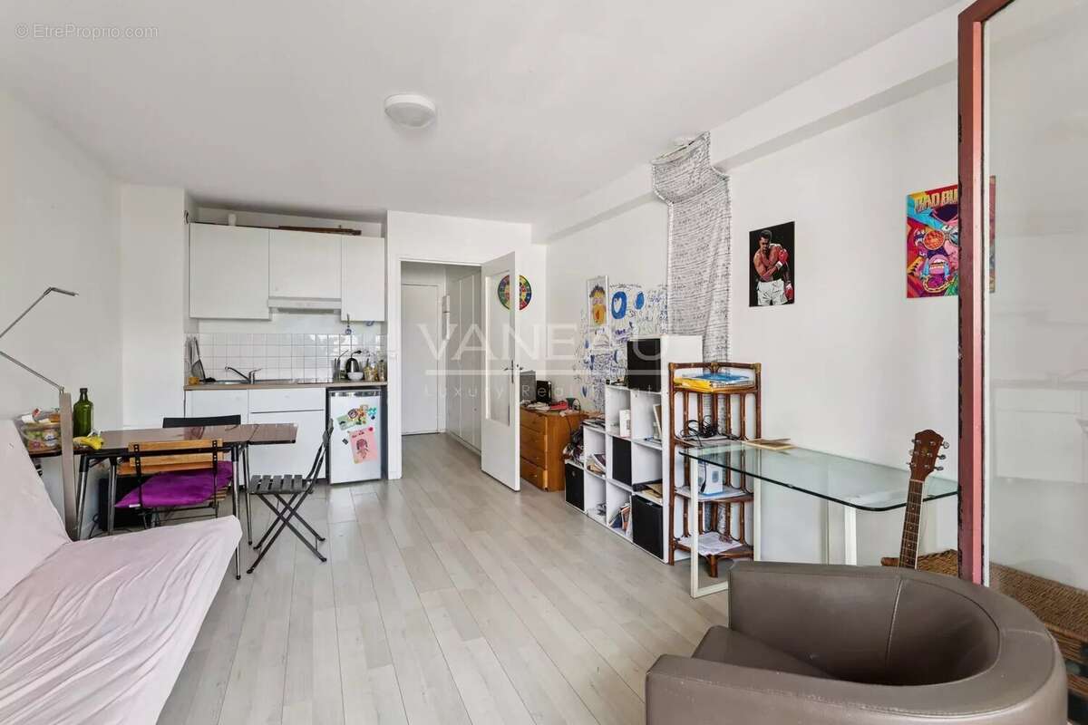 Appartement à PARIS-19E