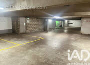 Photo 1 - Parking à PARIS-13E