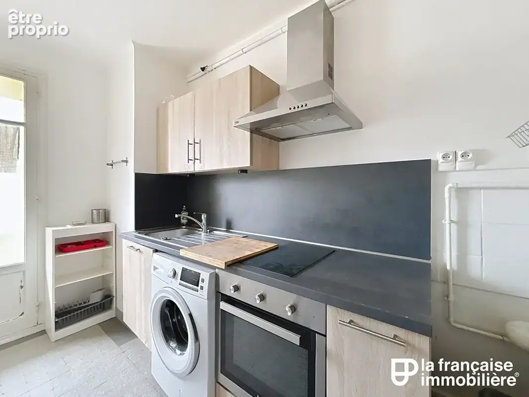 Appartement Type 3 - à vendre - 67.7m² - Centre historique - Grenier - photo 3