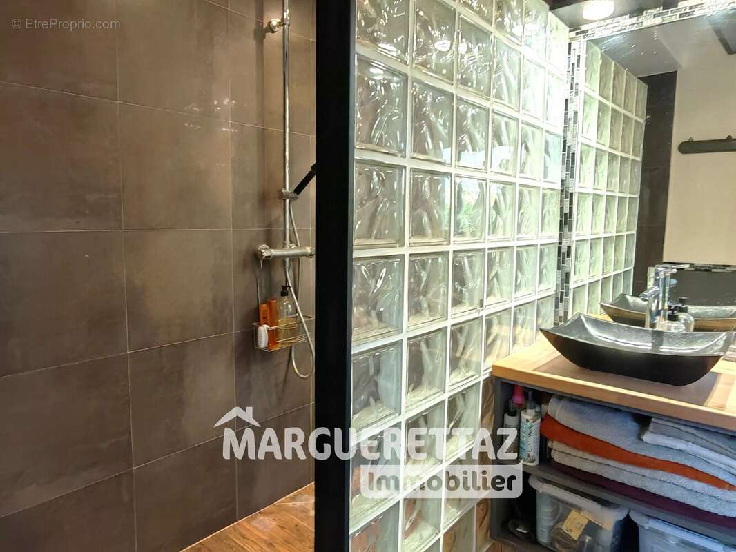 Appartement à VIUZ-EN-SALLAZ