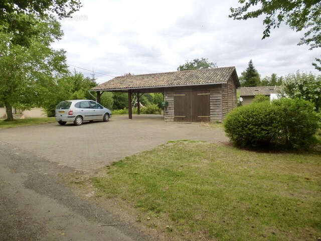Maison à LEZAY