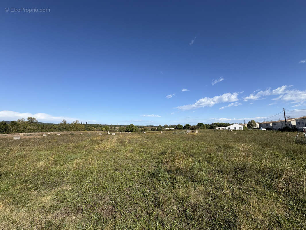 Terrain à NIMES