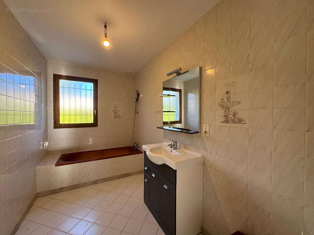 Maison à VILLENEUVE-SUR-LOT