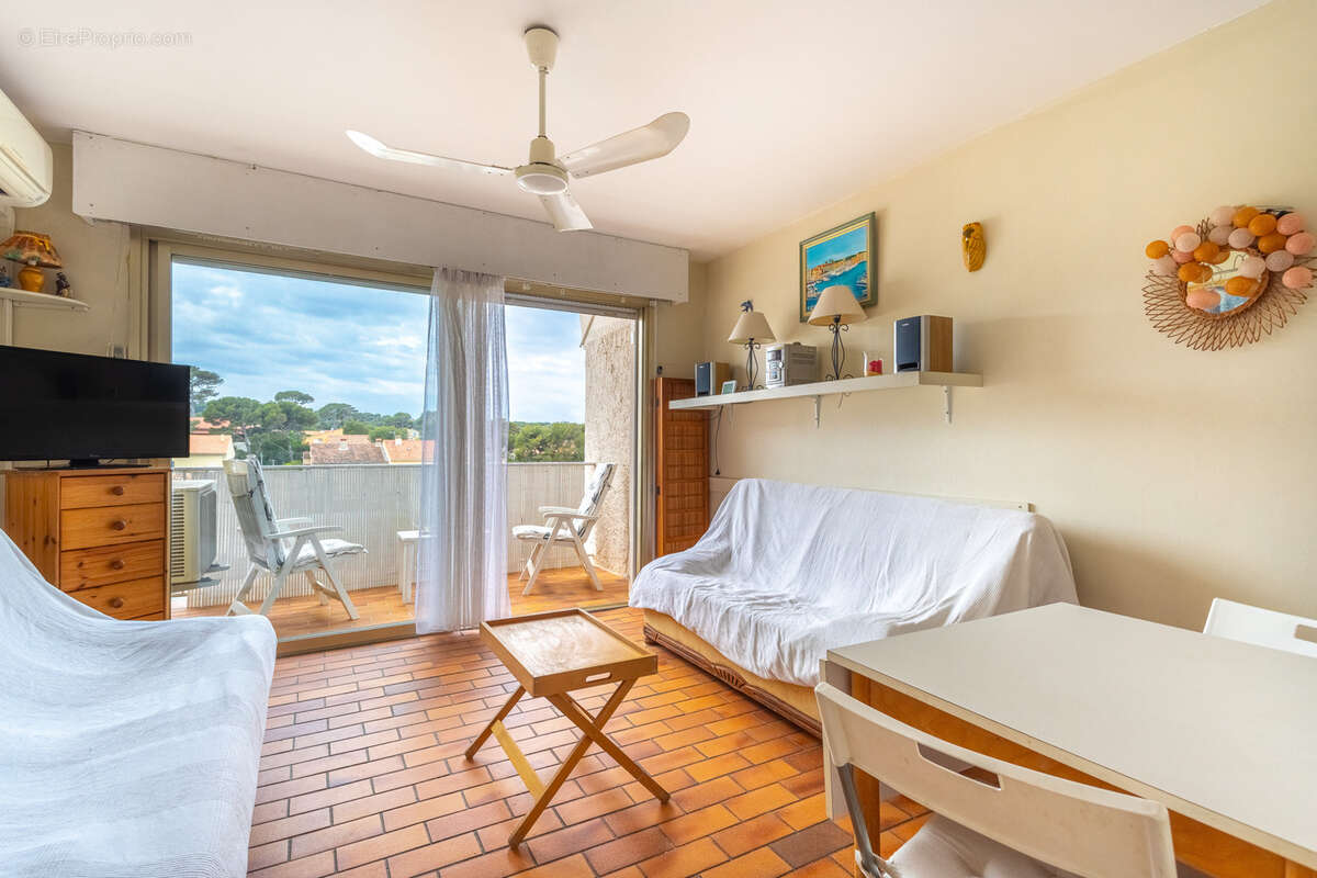 Appartement à SIX-FOURS-LES-PLAGES