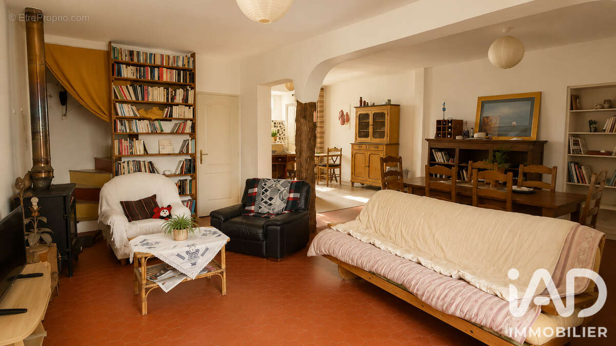 Maison 200 m² à Mazan  - photo 9