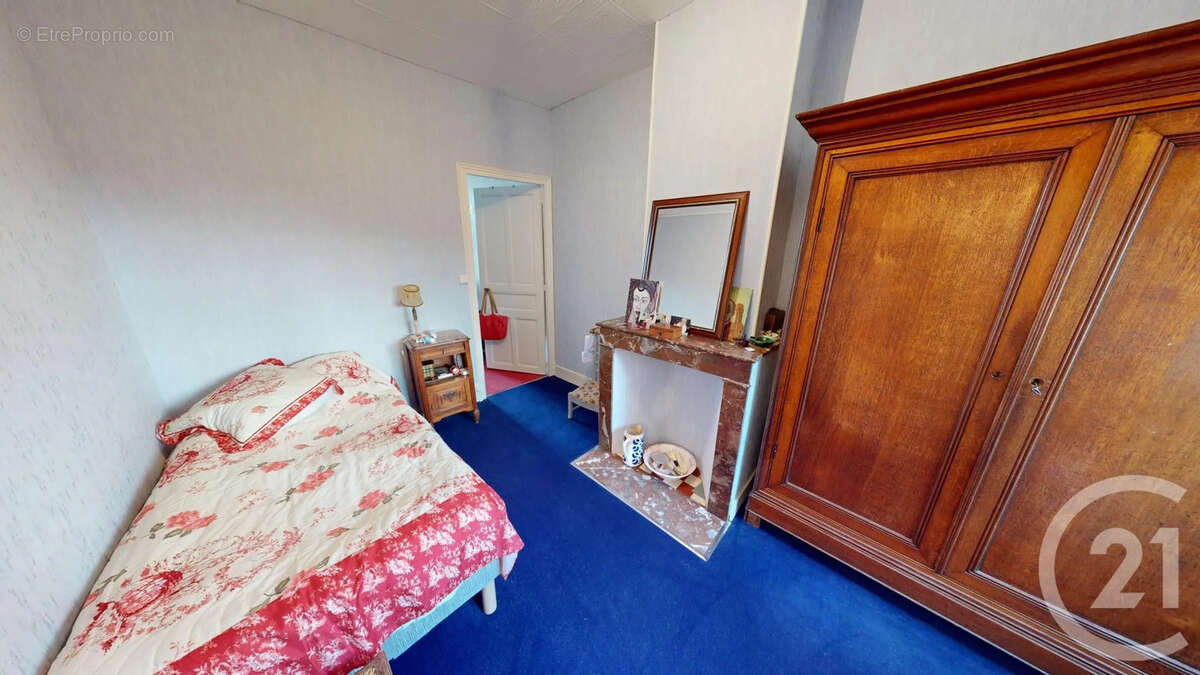 Maison à SAINT-QUENTIN