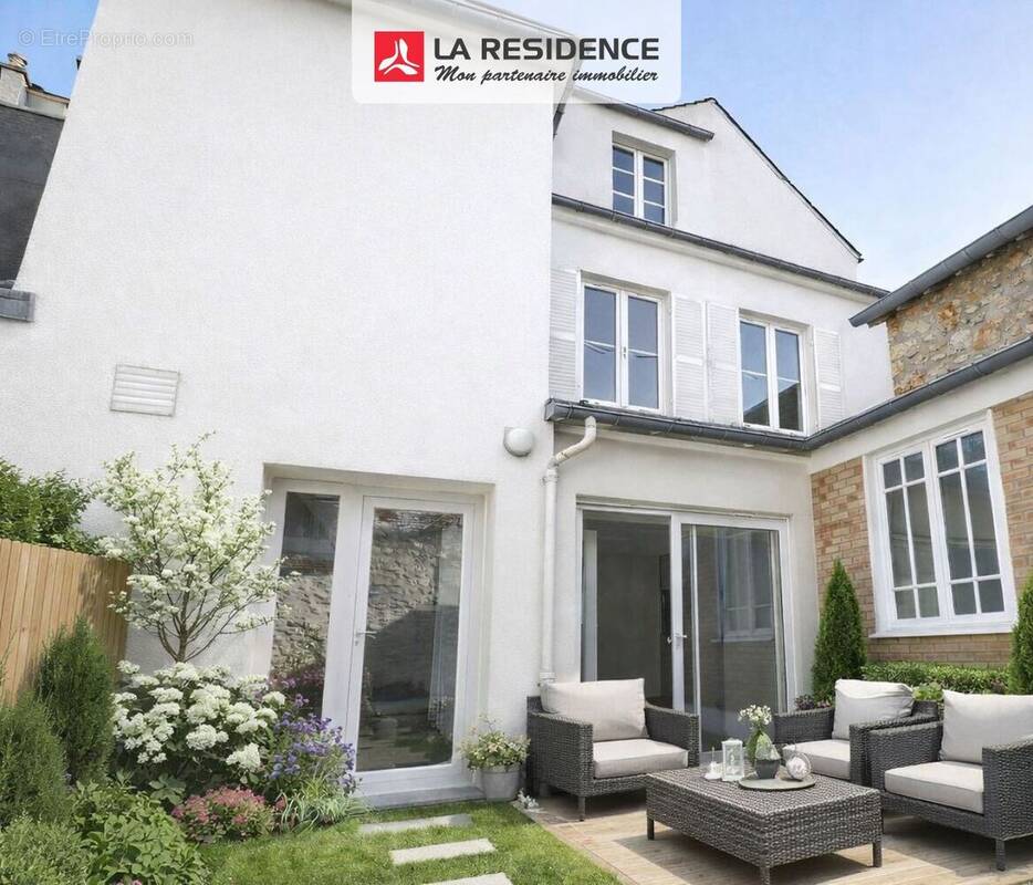 Maison à SAINT-GERMAIN-EN-LAYE