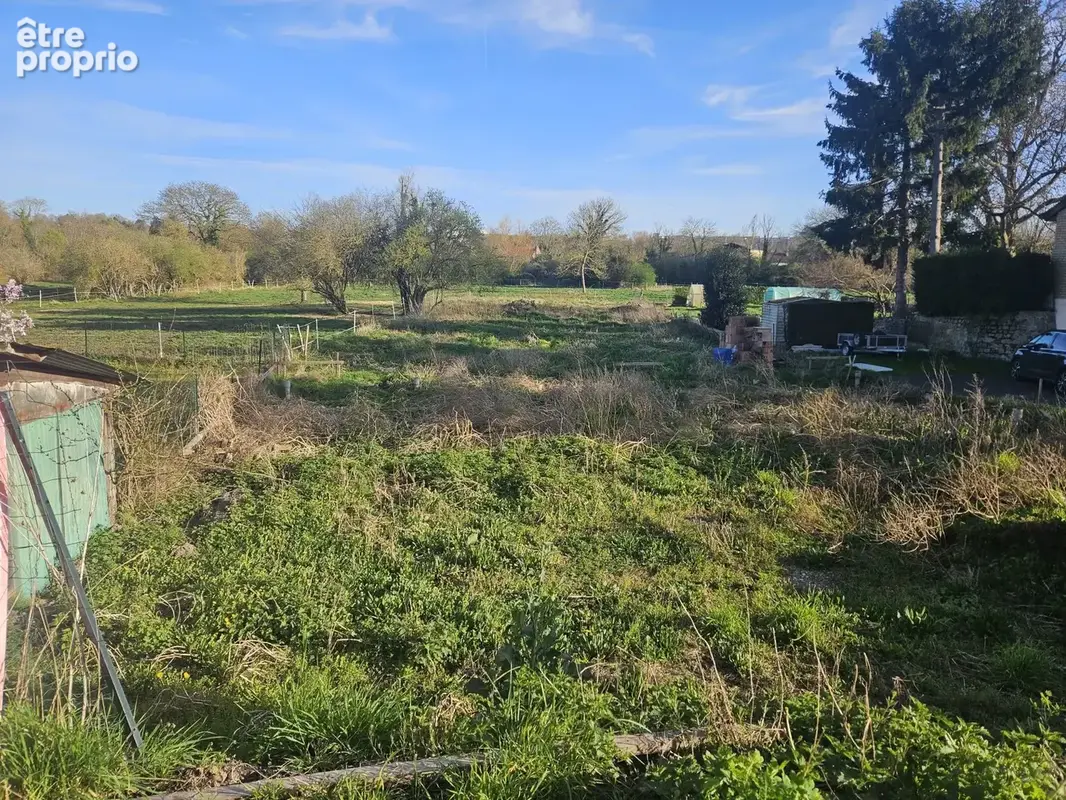 Terrain à bâtir de 1070 m² à PONT-DE-METZ (80) - photo 1