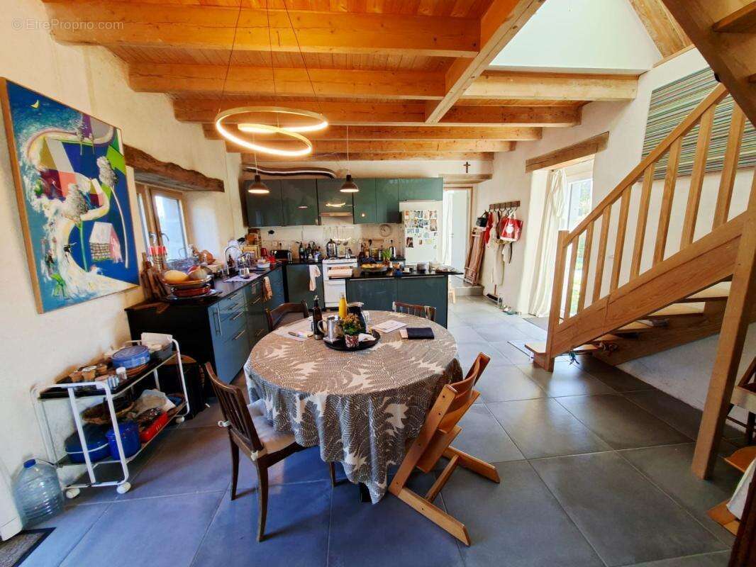 Longère en pierres rénovée avec maison d'amis ! - photo 11