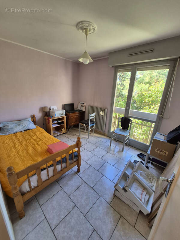 Appartement à MARSEILLE-11E