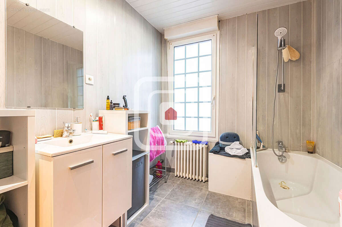 Maison à JONCHERY-SUR-VESLE