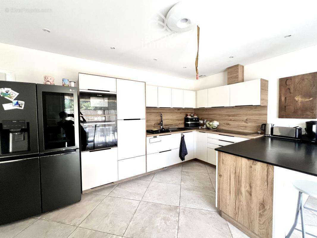 Buxerolles (86180) - maison 182 m2 - 6 chambres - terrain 86 - photo 5