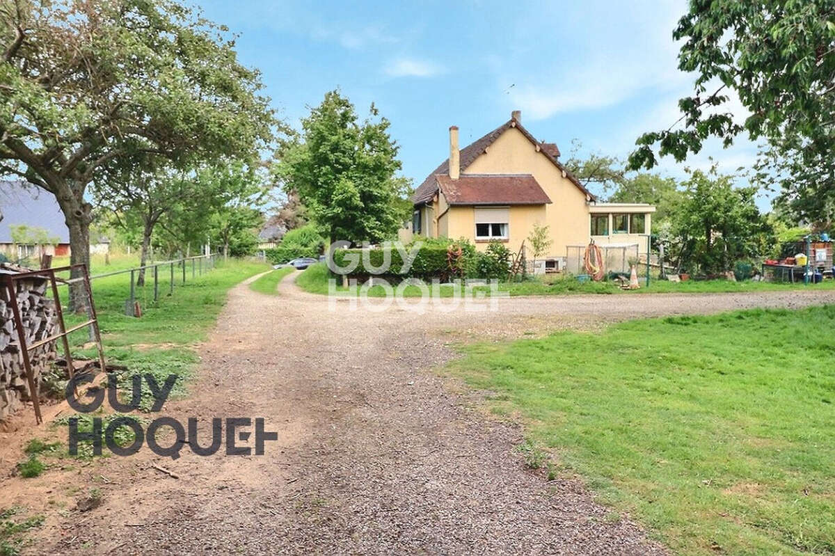 Maison à BERNAY