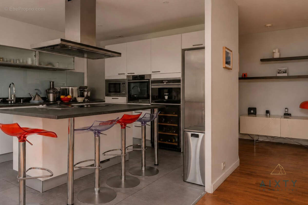 Appartement à MARSEILLE-7E