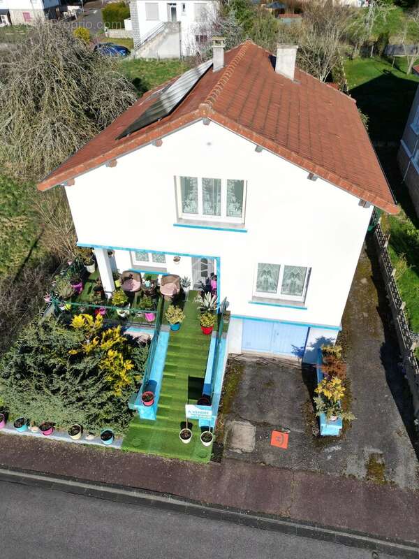 Maison à SAINT-ELOY-LES-MINES